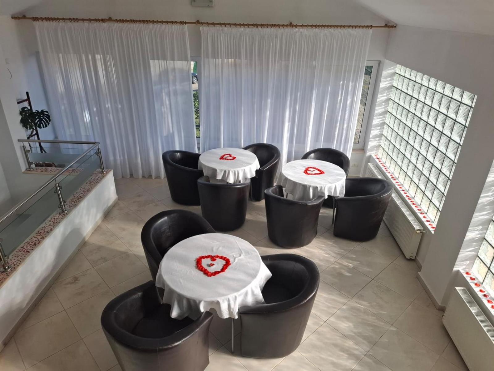 Hotel Veneto Timişoara Buitenkant foto