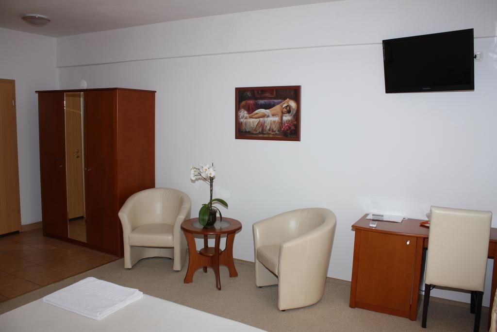 Hotel Veneto Timişoara Kamer foto
